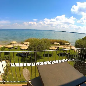 Smeraldo Dip Canneto , Sirmione Italien
